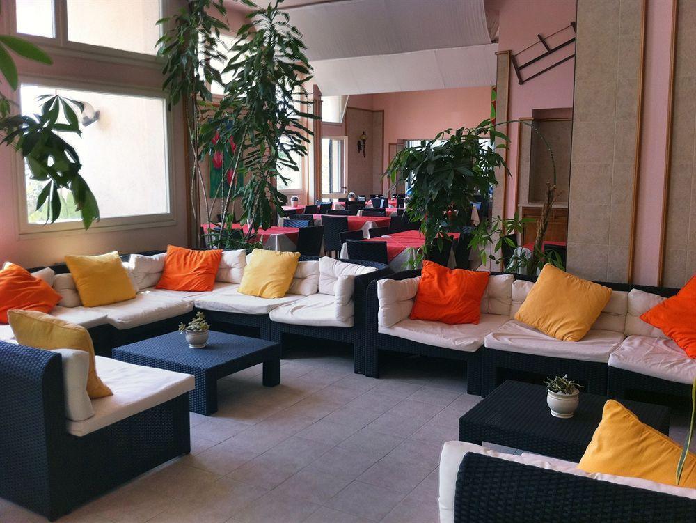 Corallo Hotel 3*